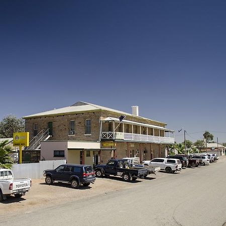 Marree Hotel Екстер'єр фото