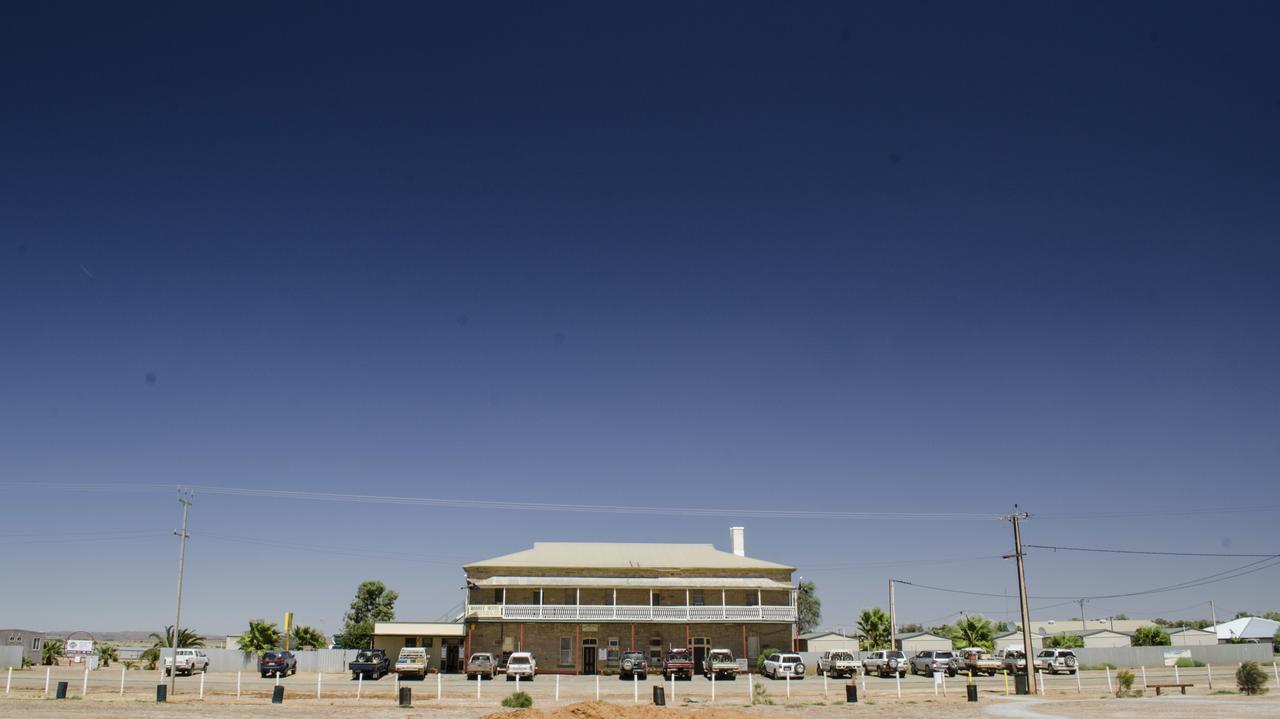 Marree Hotel Екстер'єр фото